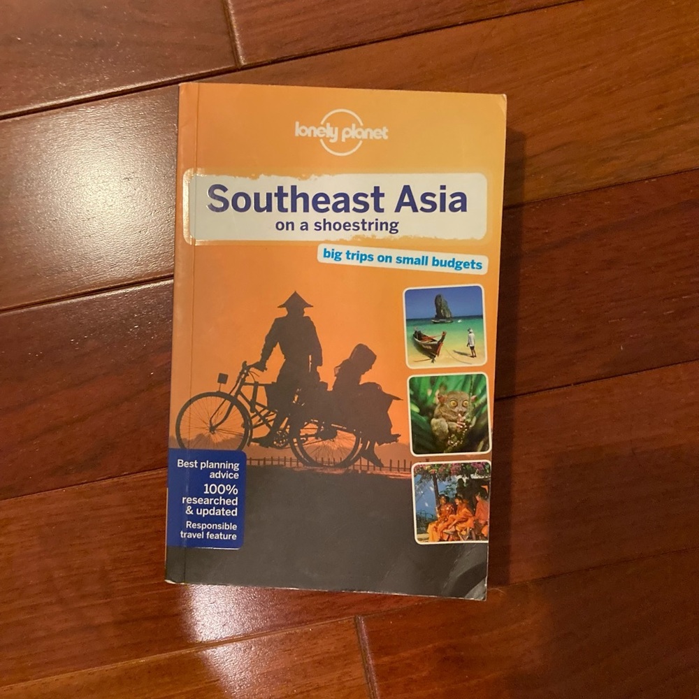 4/$30 Lonely Planet Southeast Asia on a Shoestring